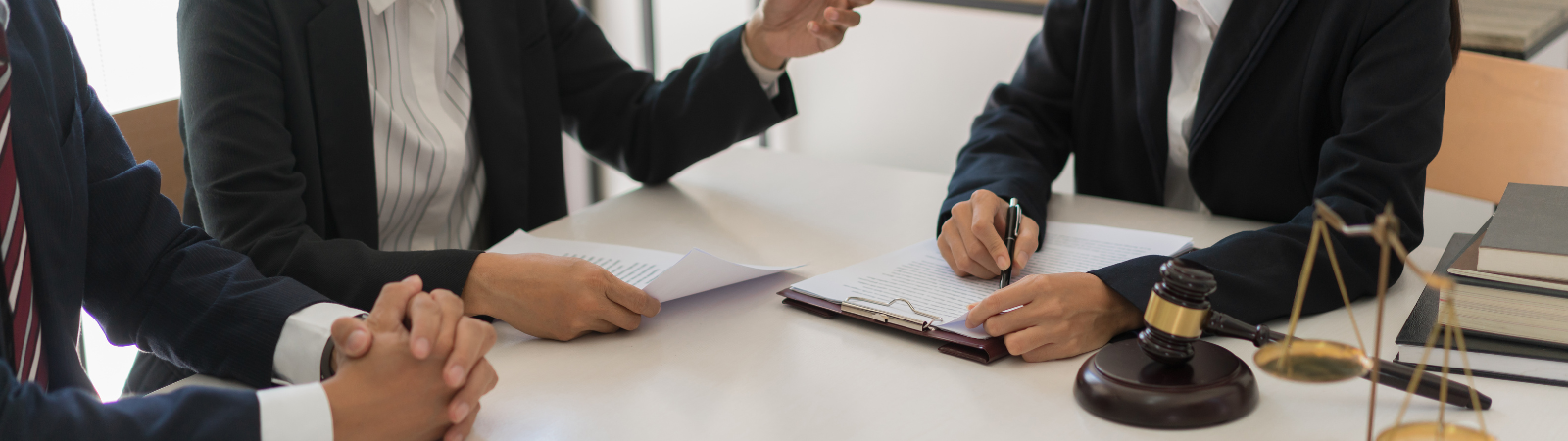 Property legal documentation support in Dubai